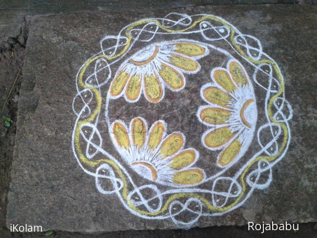 Rangoli: Navarathiri 3rd day