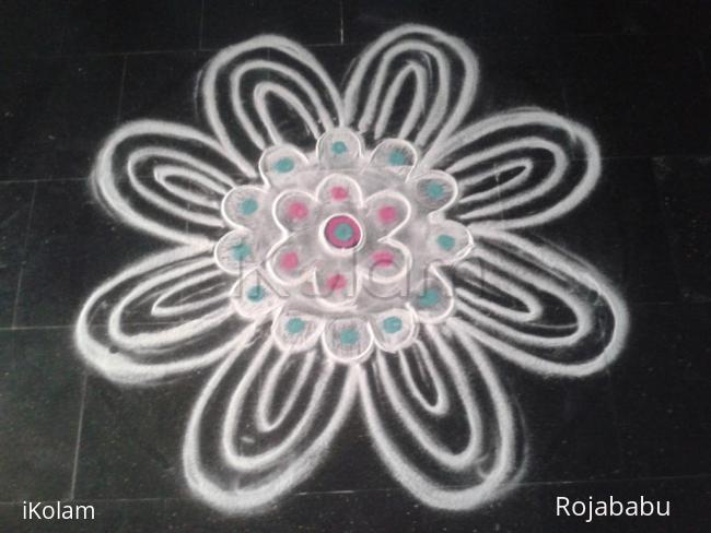 Rangoli: White flower