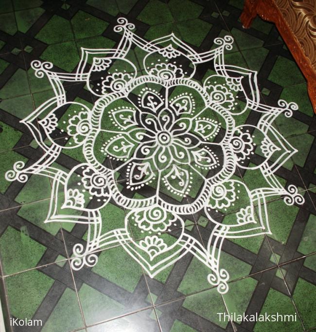 Rangoli: Krishnajayanthi Maakolam