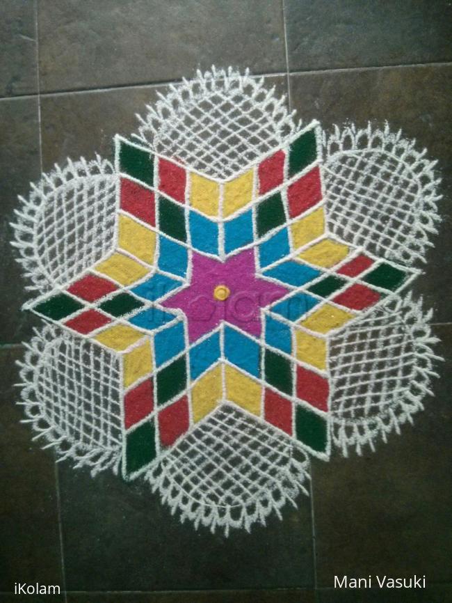 Rangoli: Margazhi kolam 