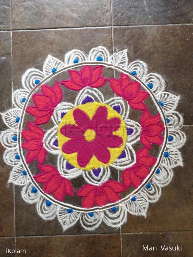 Rangoli: Margazhi kolam 