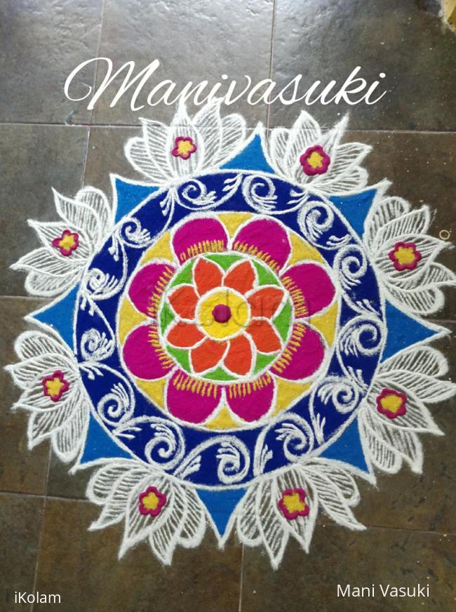 Rangoli: Margazhi kolam 