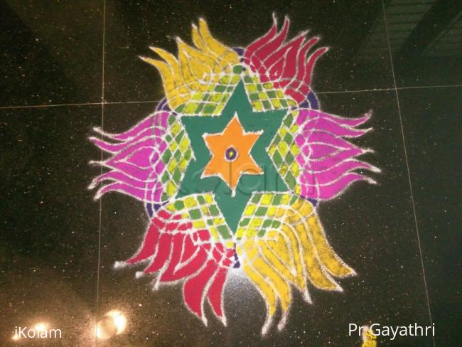 Rangoli: Margazhi kolam#1