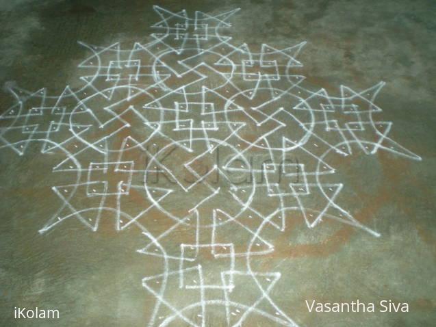 Rangoli: Marghazhi puli kolam