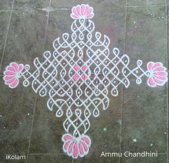 Rangoli: Dotted kolam