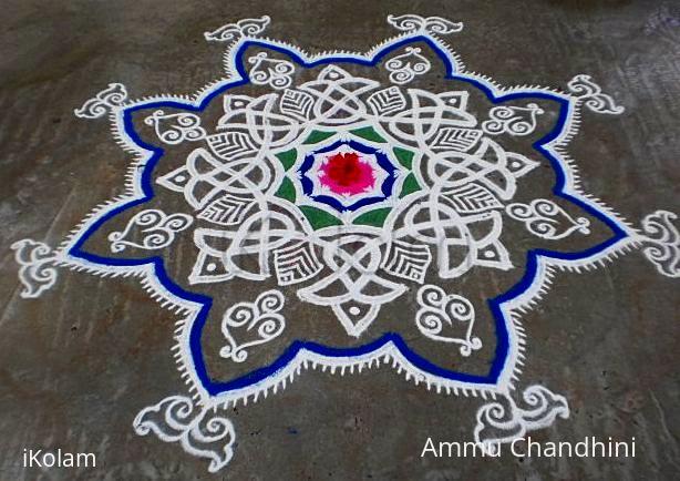 Rangoli: Margazhi  kolam on road-8