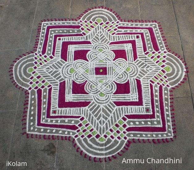 Rangoli: Thai 1st velli padi kolam