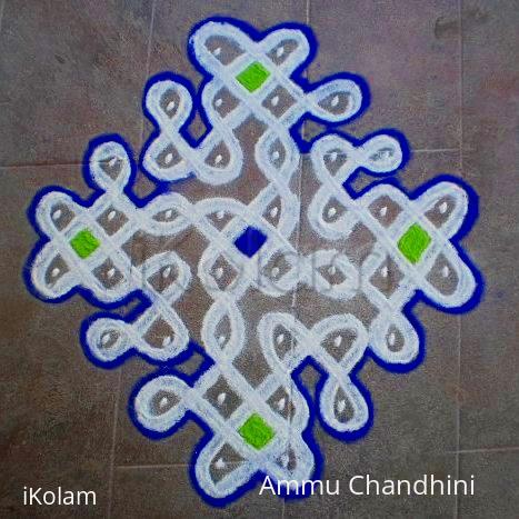 Rangoli: Dotted kolam