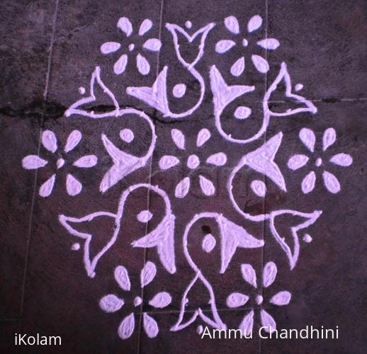 Rangoli: Dotted kolam