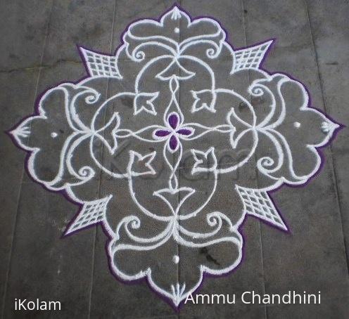 Rangoli: Dotted kolam