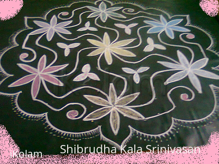 Rangoli: Dotted kolam