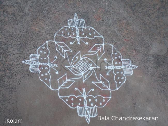 Rangoli: Markazhi kolam