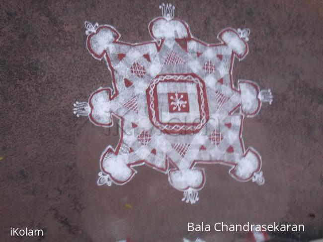 Rangoli: Markazhi kolam