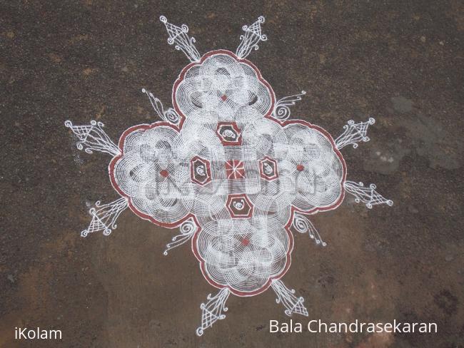 Rangoli: Padi kolam