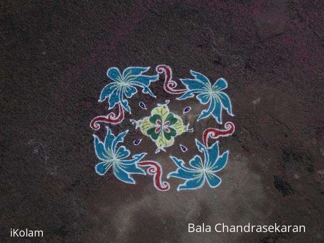 Rangoli: Margazhi kolam