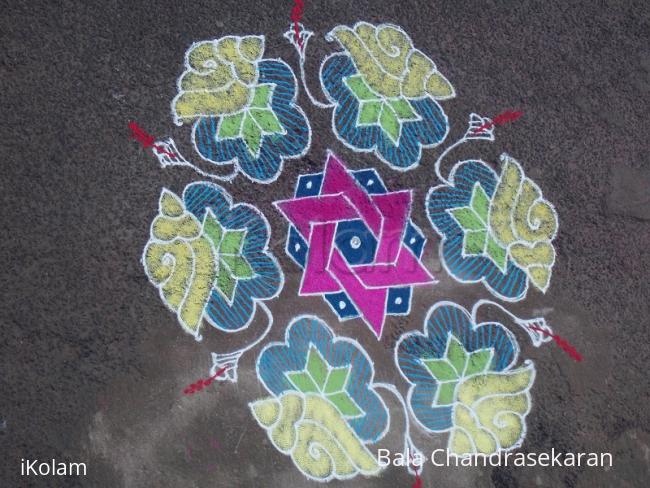 Rangoli: Margazhi kolam