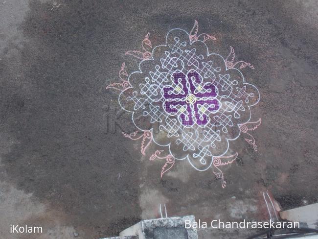 Rangoli: Margazhi kolam