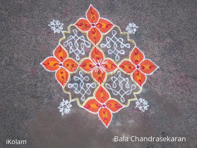 Rangoli: Margazhi Kolam