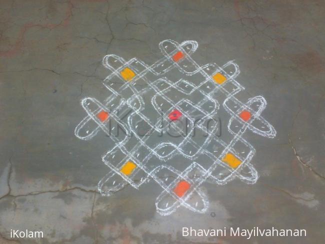 Rangoli: Dotted Kolam