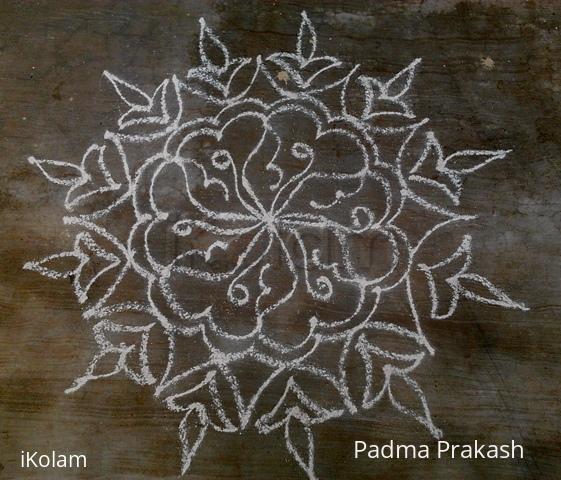 Rangoli: Free hand Kolam