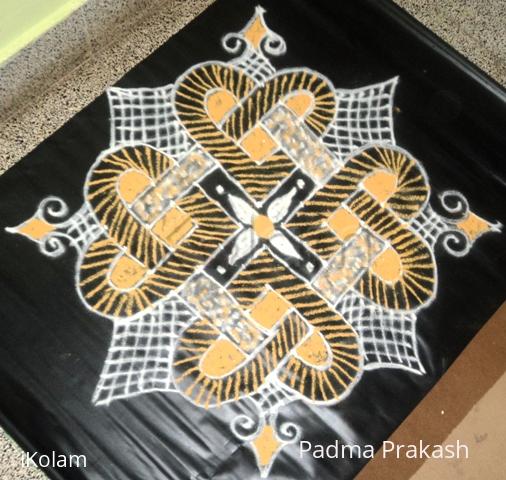 Rangoli: Padi-kolam-4