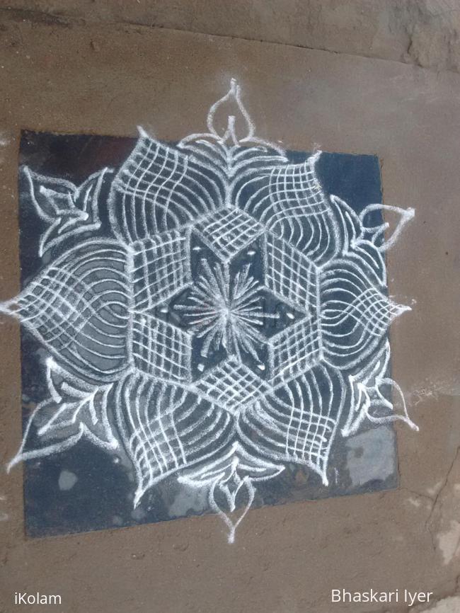 Rangoli: PADI kolam