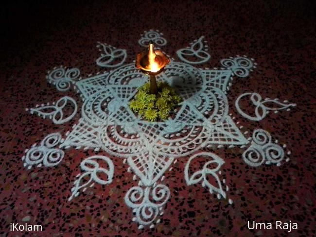 Rangoli: puja kolam