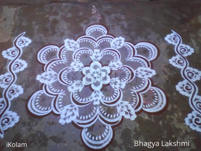 Rangoli: Freehand kolam