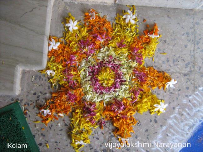 Rangoli: Diwali Poo Kolam