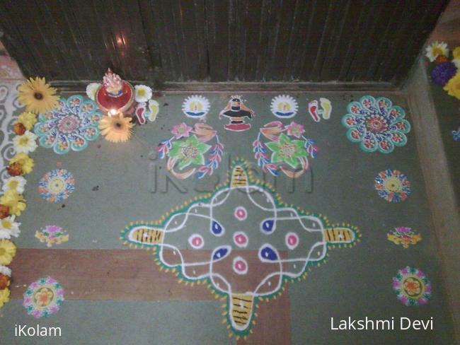 Rangoli: Margazhi kolam