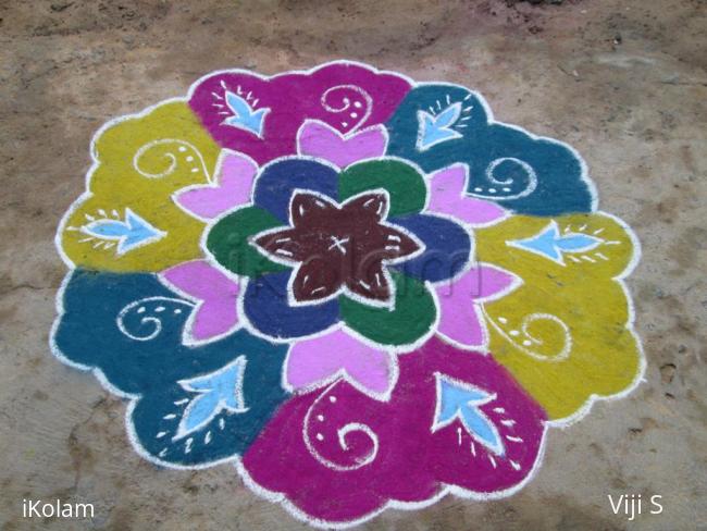 Rangoli: colourful rangoli