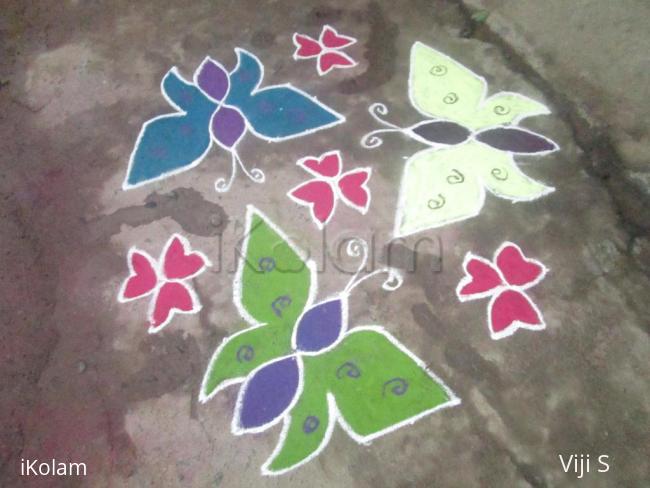 Rangoli: butterfly kolam