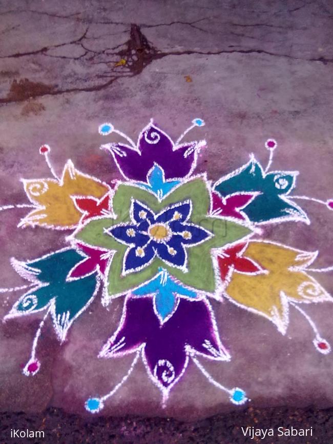 Rangoli: dotted kolam