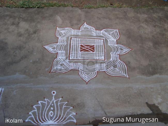 Rangoli: friday padikolam