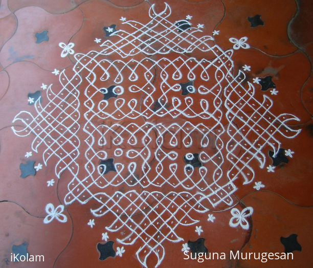 Rangoli: chikku kolam