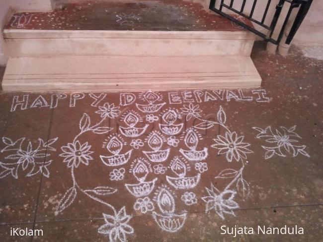 Rangoli: Diwali diyas