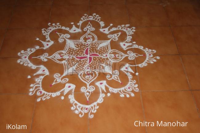 Rangoli: Freehand kolam