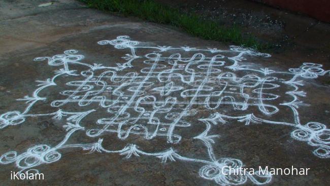 Rangoli: Chikku kolam