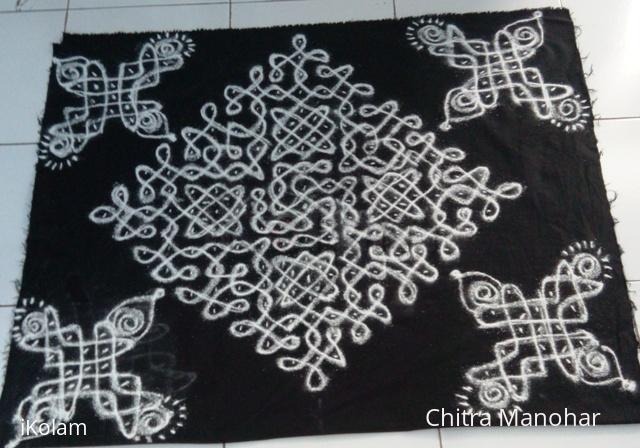 Rangoli: Margazhi KOlams