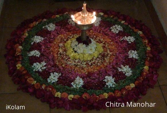 Rangoli: Nilavilaku & Poo Kolam