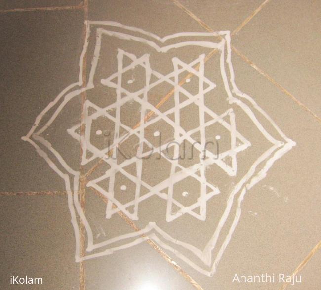 Rangoli: Multistar kolam