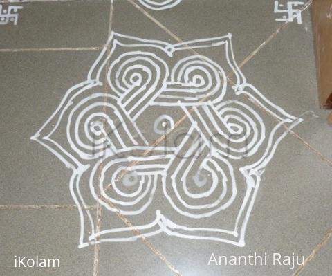 Rangoli: Maakolam