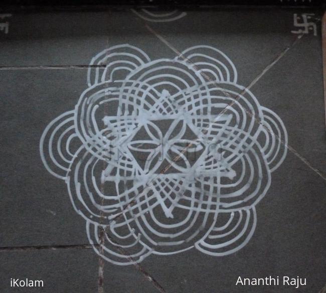 Rangoli: Star kolam