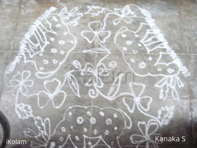 Rangoli: deer kolam