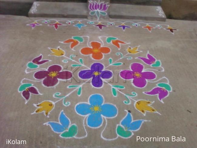 Rangoli: Dotted kolam