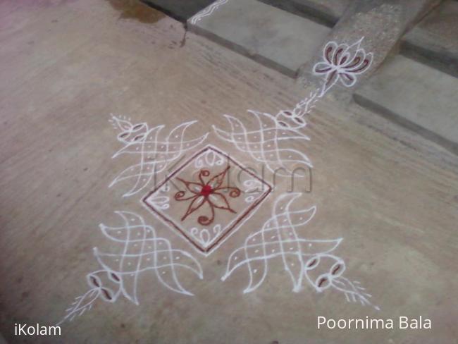 Rangoli: Dotted kolam