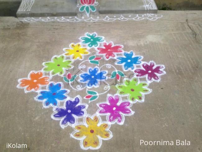 Rangoli: Friday Flower kolam