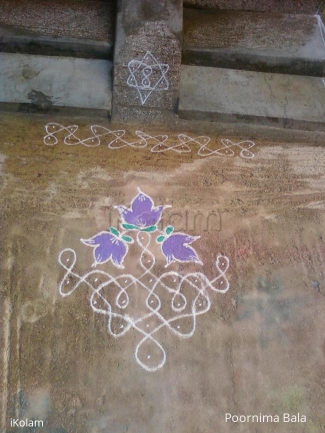 Rangoli: dotted small kolam