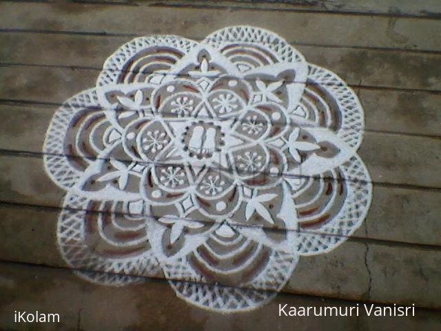 Rangoli: blossoms