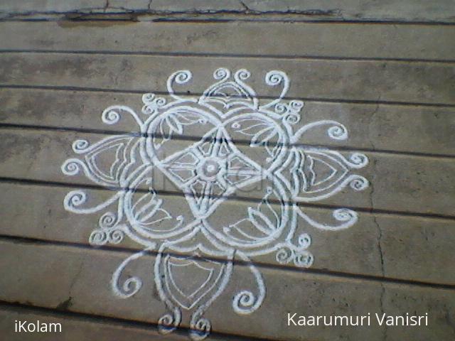 Rangoli: Blossoms